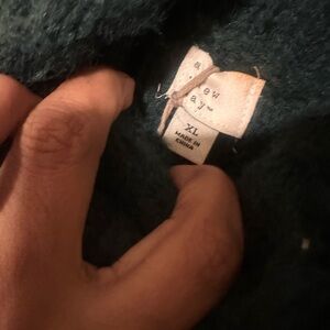 Dark Green Sweater XL